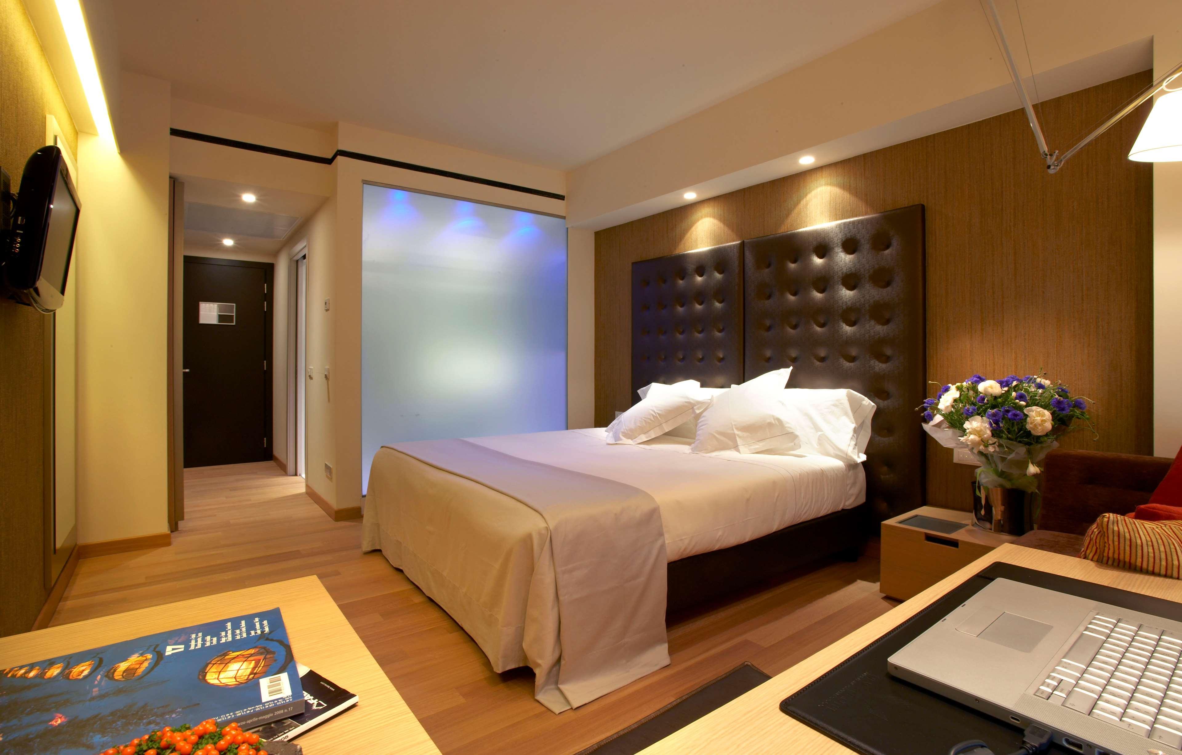 Best Western Plus Atrium Inn & Suites Clarksville Buitenkant foto