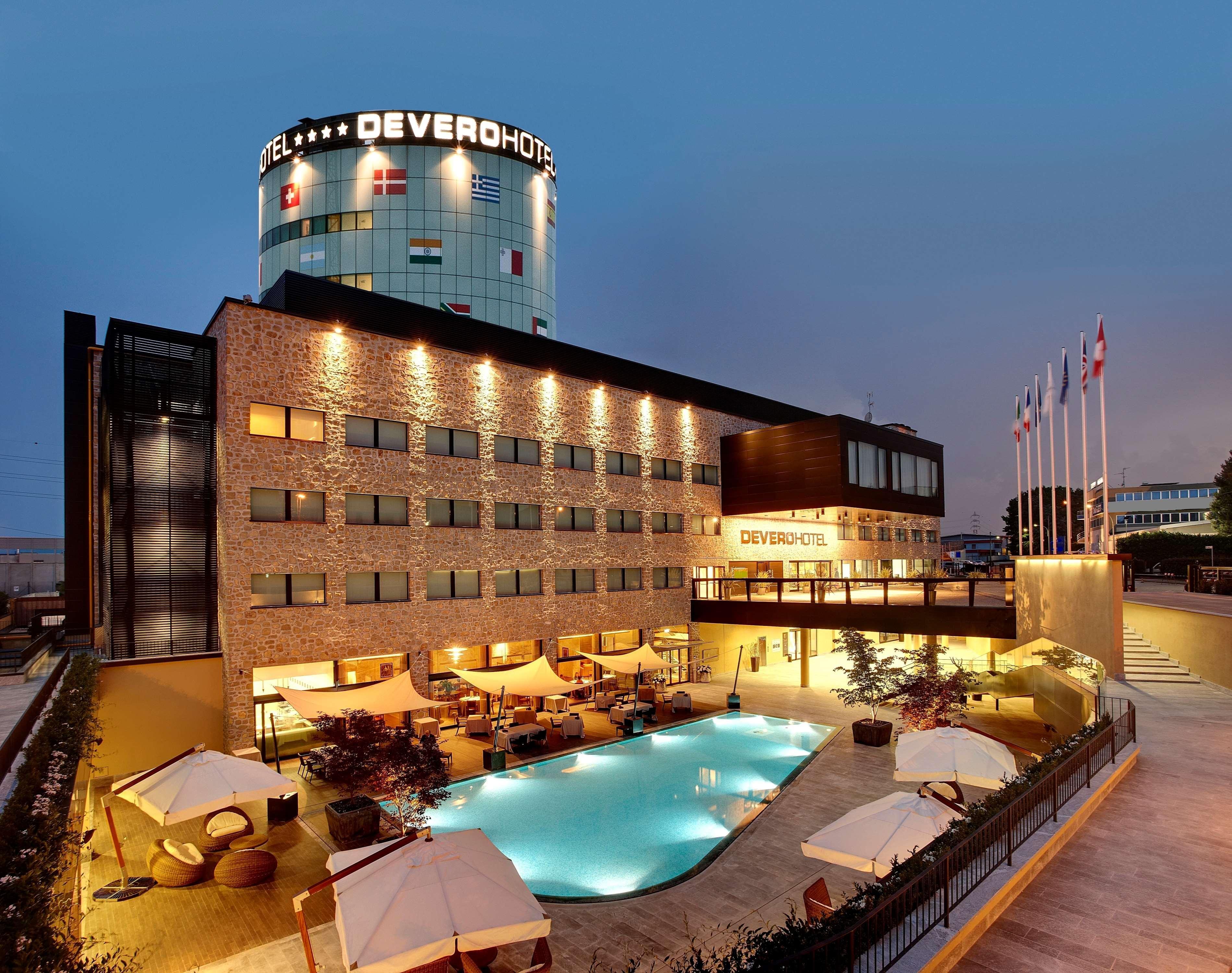 Best Western Plus Atrium Inn & Suites Clarksville Buitenkant foto