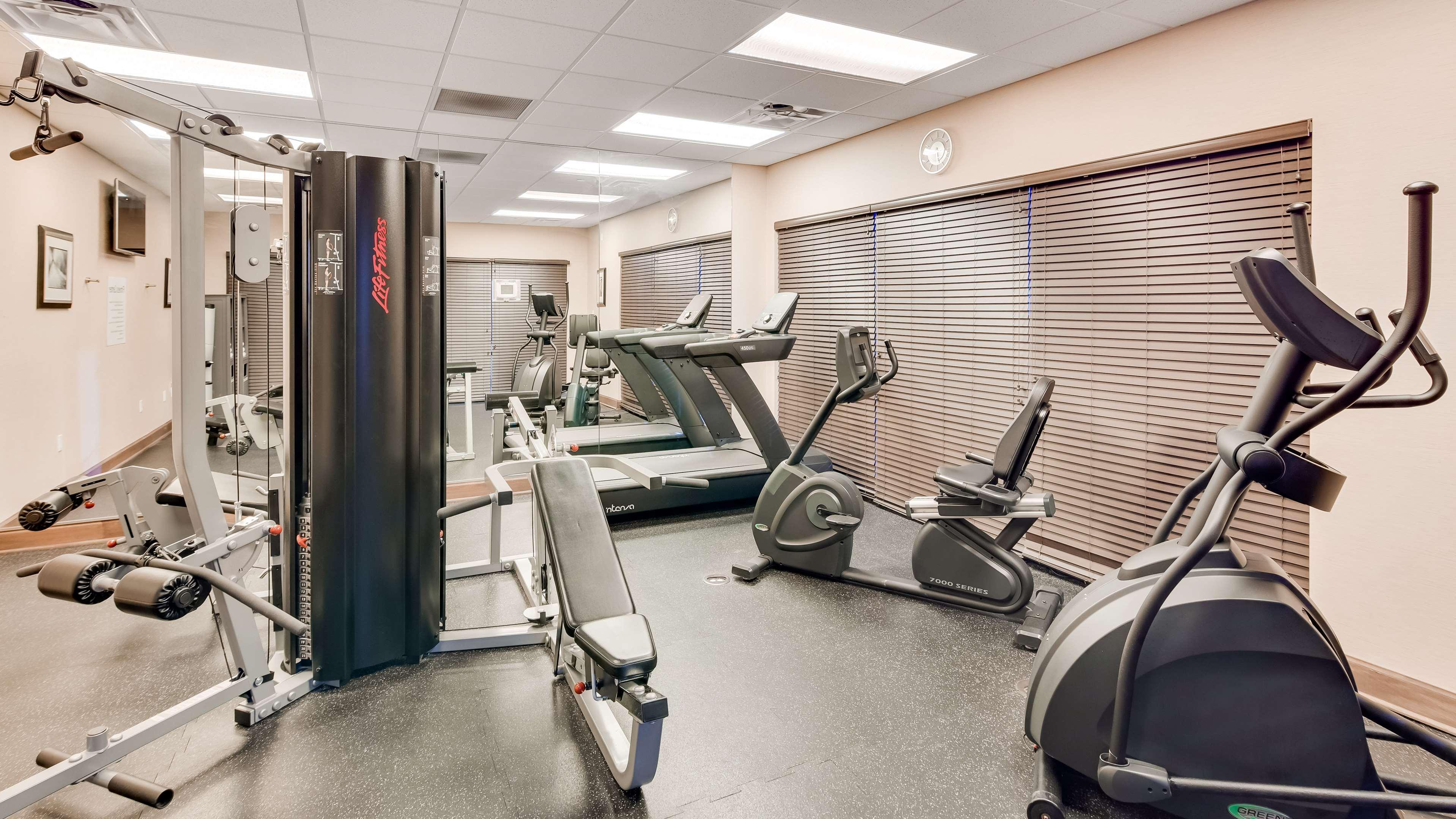 Best Western Plus Atrium Inn & Suites Clarksville Buitenkant foto